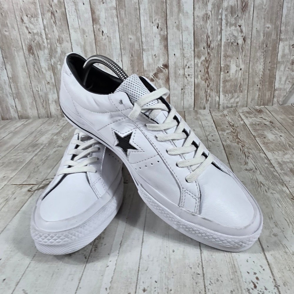 Converse One Star Perforated Leather Low Top White Black Sneakers 158464C 10.5W - Picture 6 of 8